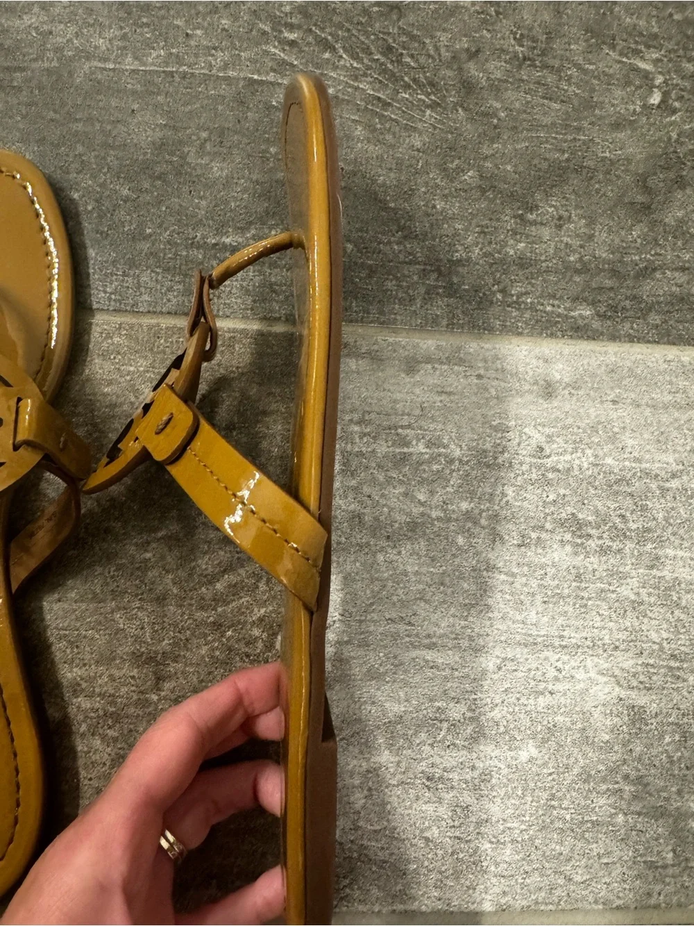 Tory Burch Miller Patent Leather Thong Sandal in Tan, 8M